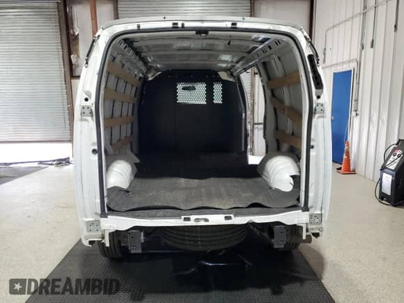 2024 Chevrolet Express Cargo with VIN 1GCWGAFP3R1159375, listed as a Copart auction lot 69981855 with 13,123 mi miles and Clean title. Bid and sale history available at DreamBid. Image 6.