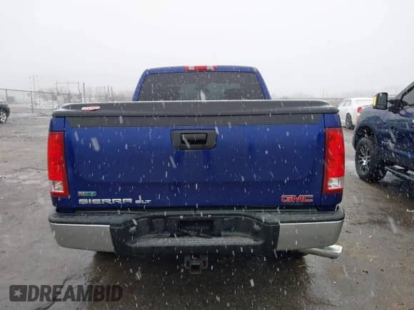 2010 GMC Sierra 1500 SLT с VIN 1GTSKWE30AZ226240, выставлен на аукционе IAAI как лот 41504532 с пробегом 170 731 миль миль и . История ставок и продаж доступна на DreamBid. Изображение 16.