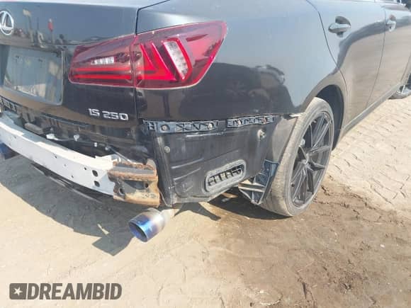 2007 Lexus IS 250 z VIN JTHCK262375014207, wystawiony jako IAAI lot #42912320 z przebiegiem 169 340 mil mil oraz . Historia ofert i sprzedaży dostępna na DreamBid. Obrazek 13.