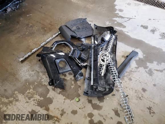 2017 Toyota Tacoma TRD Off Road z VIN 3TMDZ5BN7HM030425, wystawiony jako Copart lot #86318985 z przebiegiem 69 572 mil mil oraz Szkoda całkowita • Salvage title. Historia ofert i sprzedaży dostępna na DreamBid. Obrazek 12.