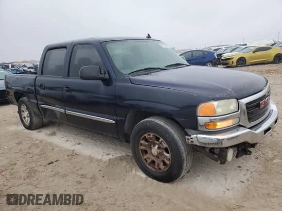 2007 GMC Sierra 1500 SLE1 with VIN 2GTEC13Z171144894, listed as a Copart auction lot 84875474 with 262,670 mi miles and Clean title. Bid and sale history available at DreamBid. Image 4.