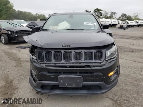 2020 Jeep Compass Altitude с VIN 3C4NJDBB2LT145590, выставлен на аукционе Copart как лот 69753605 с пробегом 42 225 миль миль и Списание • Salvage title. История ставок и продаж доступна на DreamBid. Изображение 5.