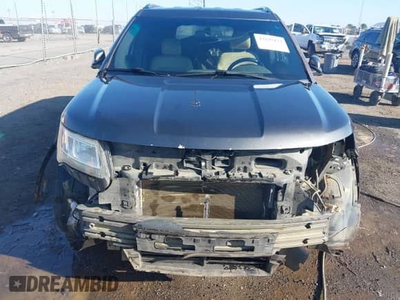 2017 Ford Explorer Limited z VIN 1FM5K7F87HGC69830, wystawiony jako IAAI lot #43295233 z przebiegiem 189 887 mil mil oraz . Historia ofert i sprzedaży dostępna na DreamBid. Obrazek 6.