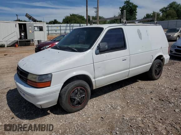 1994 Dodge Caravan with VIN 2B7GH1131RR570758, listed as a Copart auction lot 68755955 with 310,763 mi miles and Salvage title. Bid and sale history available at DreamBid. Image 1.