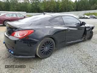 2010 Hyundai Genesis Coupe с VIN KMHHT6KD5AU028444, выставлен на аукционе Copart как лот 69215564 с пробегом 135 631 миль миль и Списание • Salvage title. История ставок и продаж доступна на DreamBid. Изображение 3.