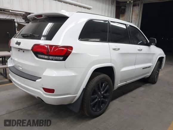 2019 Jeep Grand Cherokee Altitude with VIN 1C4RJFAG1KC798335, listed as a IAAI auction lot 43098255 with 83,113 mi miles and . Bid and sale history available at DreamBid. Image 4.