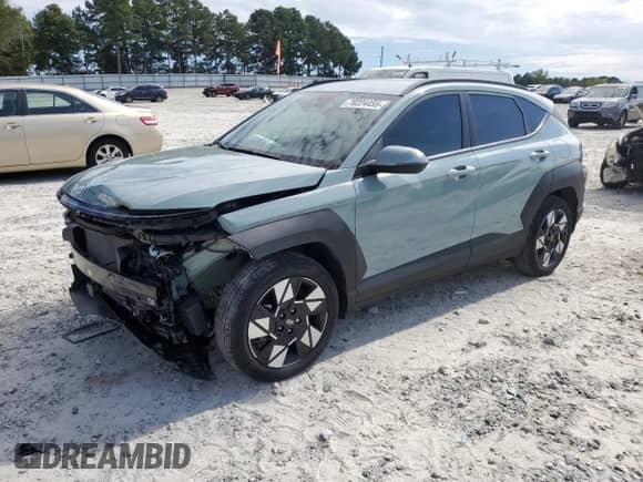 2025 Hyundai Kona SEL Convenience с VIN KM8HC3AB1SU213526, выставлен на аукционе Copart как лот 70224455 с пробегом 12 158 миль миль и Списание • Salvage title. История ставок и продаж доступна на DreamBid. Изображение 1.