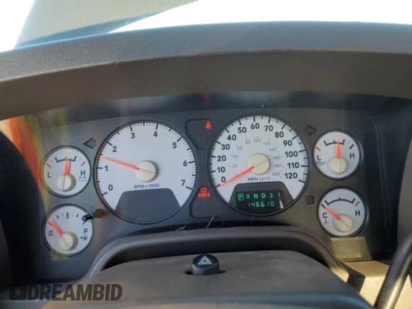 2008 Dodge 1500 ST с VIN 1D7HU16N98J238053, выставлен на аукционе Copart как лот 45710355 с пробегом 146 610 миль миль и Списание • Salvage title. История ставок и продаж доступна на DreamBid. Изображение 9.