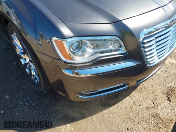 2014 Chrysler 300 с VIN 2C3CCAAG5EH327846, выставлен на аукционе IAAI как лот 43417657 с пробегом 76 397 миль миль и . История ставок и продаж доступна на DreamBid. Изображение 6.