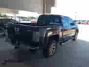 2015 GMC Sierra 1500 SLT z VIN 3GTP1VEC9FG115664, wystawiony jako IAAI lot #43296835 z przebiegiem 105 235 mil mil oraz . Historia ofert i sprzedaży dostępna na DreamBid. Obrazek 4.
