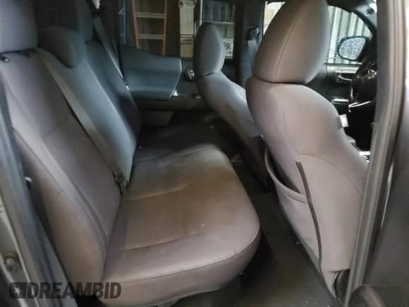 2019 Toyota Tacoma SR5 with VIN 3TMBZ5DN4KM020320, listed as a Copart auction lot 86659885 with 160,767 mi miles and Salvage title. Bid and sale history available at DreamBid. Image 10.