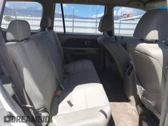 2006 Honda Pilot LX с VIN 2HKYF18106H524538, выставлен на аукционе Copart как лот 54786285 с пробегом 222 927 миль миль и Чистый • Clean title. История ставок и продаж доступна на DreamBid. Изображение 11.