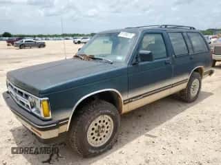 1993 Chevrolet Blazer с VIN 1GNDT13W2P2111444, выставлен на аукционе Copart как лот 61199575 с пробегом 177 604 миль миль и Чистый • Clean title. История ставок и продаж доступна на DreamBid. Изображение 1.