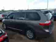 2017 Toyota Sienna XLE Auto Access Seat with VIN 5TDYZ3DC2HS817588, listed as a IAAI auction lot 42916858 with 121,003 mi miles and . Bid and sale history available at DreamBid. Image 15.