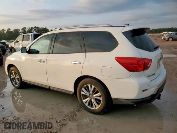 2018 Nissan Pathfinder SV with VIN 5N1DR2MMXJC647078, listed as a Copart auction lot 90591045 with 137,292 mi miles and Clean title. Bid and sale history available at DreamBid. Image 2.