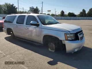 2011 Chevrolet Suburban LTZ with VIN 1GNSKKE37BR124743, listed as a Copart auction lot 71872745 with 233,253 mi miles and Clean title. Bid and sale history available at DreamBid. Image 4.