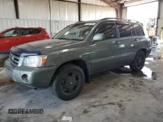 2005 Toyota Highlander с VIN JTEEP21A250074317, выставлен на аукционе Copart как лот 81933755 с пробегом 234 583 миль миль и Чистый • Clean title. История ставок и продаж доступна на DreamBid. Изображение 1.