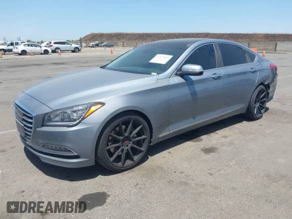 2016 Hyundai Genesis 3.8L с VIN KMHGN4JE6GU136794, выставлен на аукционе IAAI как лот 42527829 с пробегом 107 803 миль миль и . История ставок и продаж доступна на DreamBid. Изображение 2.