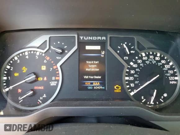 2023 Toyota Tundra SR5 z VIN 5TFLA5DAXPX063117, wystawiony jako Copart lot #67078695 z przebiegiem 60 409 mil mil oraz Szkoda całkowita • Salvage title. Historia ofert i sprzedaży dostępna na DreamBid. Obrazek 9.