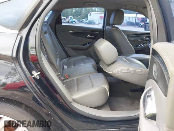 2017 Chevrolet Impala Premier с VIN 1G1145S37HU146924, выставлен на аукционе IAAI как лот 43170891 с пробегом 200 562 миль миль и . История ставок и продаж доступна на DreamBid. Изображение 8.