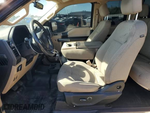 2017 Ford F-150 XL with VIN 1FTEX1C88HKC87743, listed as a Copart auction lot 82274415 with 224,760 mi miles and Clean title. Bid and sale history available at DreamBid. Image 7.