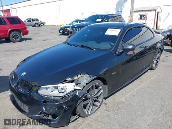 2012 BMW 3 Series 335i с VIN WBADX7C5XCE745548, выставлен на аукционе IAAI как лот 42100734 с пробегом 136 418 миль миль и . История ставок и продаж доступна на DreamBid. Изображение 6.