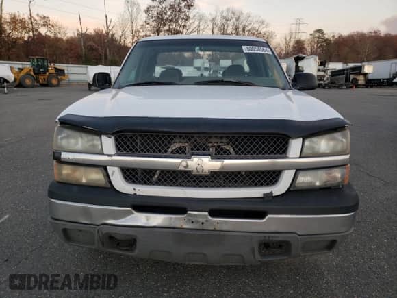 2003 Chevrolet Silverado 1500 LS z VIN 1GCEC19TX3E193040, wystawiony jako Copart lot #80054564 z przebiegiem 304 001 mil mil oraz Czysty tytuł • Clean title. Historia ofert i sprzedaży dostępna na DreamBid. Obrazek 5.
