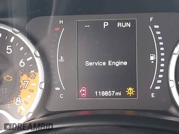 2018 Jeep Renegade Latitude with VIN ZACCJABB3JPH60336, listed as a IAAI auction lot 42721173 with 116,857 mi miles and . Bid and sale history available at DreamBid. Image 15.