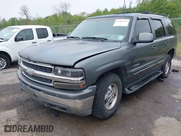 2002 Chevrolet Tahoe LT с VIN 1GNEC13Z02R243052, выставлен на аукционе IAAI как лот 41909540 с пробегом 360 010 миль миль и . История ставок и продаж доступна на DreamBid. Изображение 2.