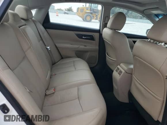 2015 Nissan Altima SL with VIN 1N4AL3AP5FN380818, listed as a Copart auction lot 82537595 with 124,182 mi miles and Salvage title. Bid and sale history available at DreamBid. Image 10.