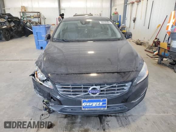 2015 Volvo S60 T5 Premier Plus with VIN YV1612TC3F2307419, listed as a Copart auction lot 88299405 with 84,390 mi miles and Salvage title. Bid and sale history available at DreamBid. Image 5.