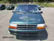 1993 Dodge Caravan Grand SE with VIN 1B4GH44RXPX587393, listed as a Copart auction lot 68863525 with 108,301 mi miles and Salvage title. Bid and sale history available at DreamBid. Image 5.