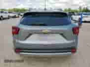 2024 Chevrolet Trax LT z VIN KL77LHE2XRC070323, wystawiony jako Copart lot #68197995 z przebiegiem 50 668 mil mil oraz Szkoda całkowita • Salvage title. Historia ofert i sprzedaży dostępna na DreamBid. Obrazek 6.