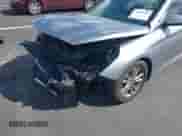 2017 Hyundai Sonata 2.4L с VIN 5NPE24AF8HH445899, выставлен на аукционе IAAI как лот 43315598 с пробегом 98 797 миль миль и . История ставок и продаж доступна на DreamBid. Изображение 6.