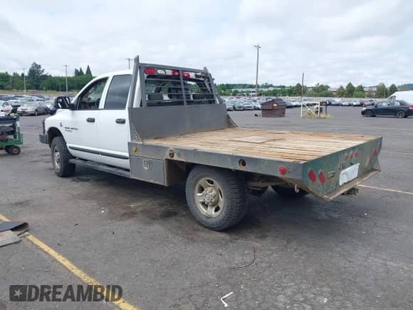2006 Dodge 2500 SLT with VIN 3D7KS28C16G288053, listed as a IAAI auction lot 42613444 with 202,633 mi miles and . Bid and sale history available at DreamBid. Image 3.
