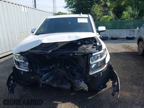 2018 Chevrolet Suburban LT с VIN 1GNSCHKC0JR333972, выставлен на аукционе IAAI как лот 42982211 с пробегом 119 433 миль миль и . История ставок и продаж доступна на DreamBid. Изображение 13.