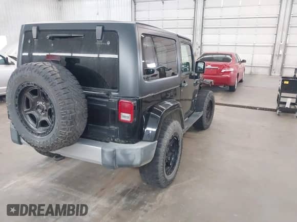 2008 Jeep Wrangler Sahara с VIN 1J4FA54148L505020, выставлен на аукционе IAAI как лот 43044141 с пробегом 185 600 миль миль и . История ставок и продаж доступна на DreamBid. Изображение 4.