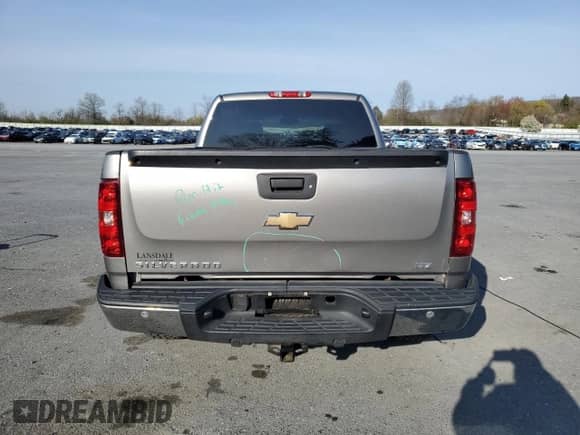 2007 Chevrolet Silverado 1500 LTZ with VIN 2GCEK19J071693524, listed as a Copart auction lot 53848485 with 145,148 mi miles and Salvage title. Bid and sale history available at DreamBid. Image 6.
