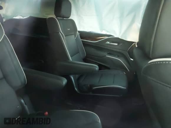 2022 Cadillac Escalade Premium Luxury с VIN 1GYS4BKL4NR147208, выставлен на аукционе IAAI как лот 41339910 с пробегом 35 436 миль миль и . История ставок и продаж доступна на DreamBid. Изображение 8.