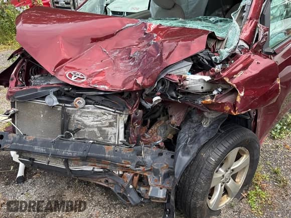 2016 Toyota Sienna L with VIN 5TDZK3DC1GS764809, listed as a Copart auction lot 81244205 with Not provided miles and Clean title. Bid and sale history available at DreamBid. Image 7.