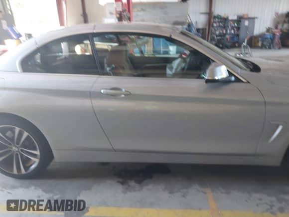 2020 BMW 4 Series 440i xDrive с VIN WBA4Z7C09L5N71339, выставлен на аукционе IAAI как лот 42580560 с пробегом 46 555 миль миль и . История ставок и продаж доступна на DreamBid. Изображение 13.