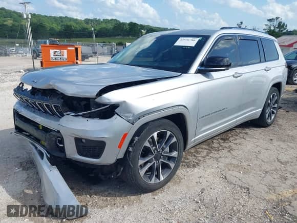 2021 Jeep Grand Cherokee Overland with VIN 1C4RJKDG2M8147256, listed as a IAAI auction lot 42536786 with 34,970 mi miles and . Bid and sale history available at DreamBid. Image 20.