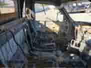 2003 Chevrolet Silverado 3500 z VIN 1GBJK34U63E169142, wystawiony jako Copart lot #74353464 z przebiegiem Nie podano mil oraz Szkoda całkowita • Salvage title. Historia ofert i sprzedaży dostępna na DreamBid. Obrazek 10.