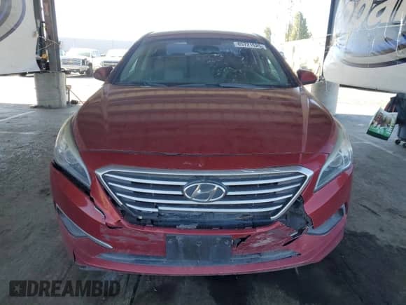2016 Hyundai Sonata SE z VIN 5NPE24AF3GH266930, wystawiony jako Copart lot #85721625 z przebiegiem 157 776 mil mil oraz Czysty tytuł • Clean title. Historia ofert i sprzedaży dostępna na DreamBid. Obrazek 5.