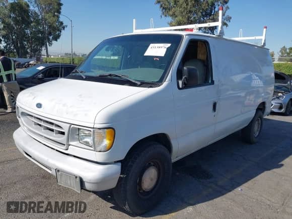 1998 Ford Econoline Cargo с VIN 1FTRE1465WHC17700, выставлен на аукционе IAAI как лот 43138976 с пробегом 214 121 миль миль и . История ставок и продаж доступна на DreamBid. Изображение 2.