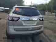 2015 Chevrolet Traverse LT с VIN 1GNKRHKDXFJ221144, выставлен на аукционе Copart как лот 81505445 с пробегом 67 643 миль миль и Списание • Salvage title. История ставок и продаж доступна на DreamBid. Изображение 6.