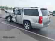 2011 Chevrolet Suburban LTZ с VIN 1GNSKKE31BR285458, выставлен на аукционе IAAI как лот 42675651 с пробегом 243 371 миль миль и . История ставок и продаж доступна на DreamBid. Изображение 3.
