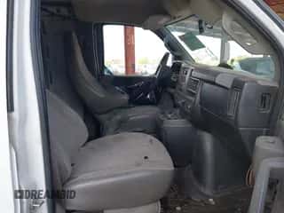 2017 Chevrolet Express Cargo с VIN 1GCWGAFF0H1244552, выставлен на аукционе IAAI как лот 43044153 с пробегом 203 673 миль миль и . История ставок и продаж доступна на DreamBid. Изображение 5.