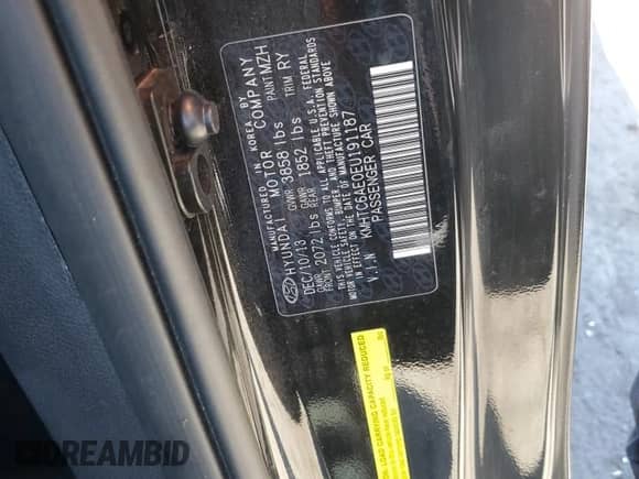 2014 Hyundai Veloster Turbo R-Spec с VIN KMHTC6AE0EU191187, выставлен на аукционе Copart как лот 65017625 с пробегом 134 079 миль миль и Списание • Salvage title. История ставок и продаж доступна на DreamBid. Изображение 12.