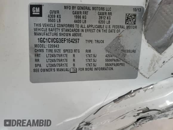 2014 Chevrolet Silverado 2500HD Work Truck z VIN 1GC1CVCG3EF164297, wystawiony jako Copart lot #53068835 z przebiegiem 209 486 mil mil oraz Szkoda całkowita • Salvage title. Historia ofert i sprzedaży dostępna na DreamBid. Obrazek 12.